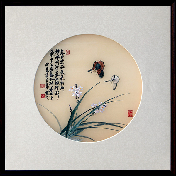 双蝶戏花（尺寸外框60×60）